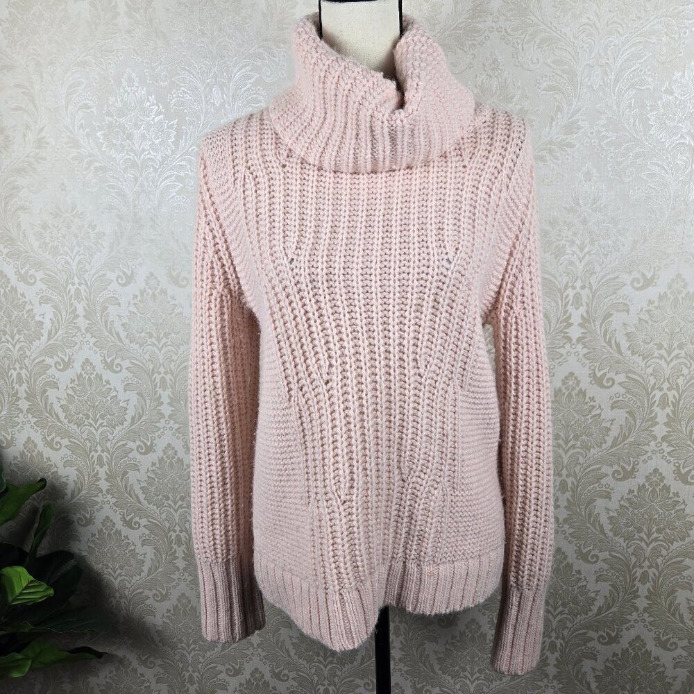 Banana Republic Sz Medium Light Pink Chunky Knit Turtleneck Sweater Italian Yarn